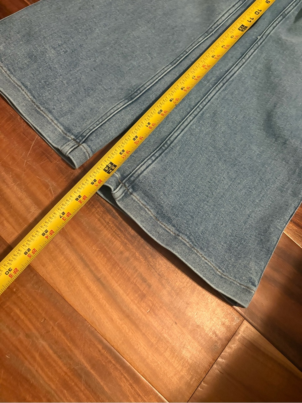 SPANX Kick Flare Jeans Light Wash Denim Women’s Large Pull-On Stretch (1410) - Picture 3 of 8